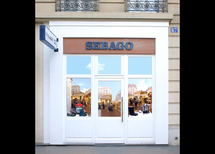 LOADING... a photography by Julien Taylor of Sebago shop in Paris 2009